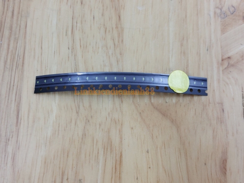 Led dán SMD 0402 màu vàng