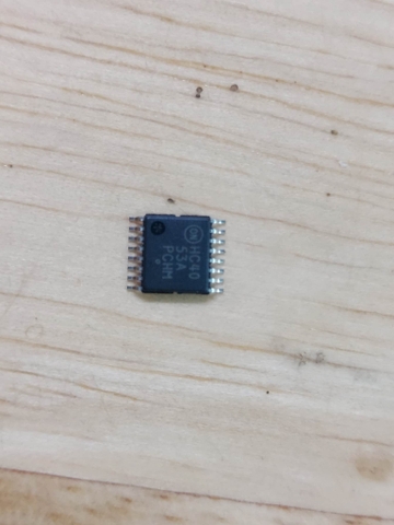 IC 74hc4053a dán 16 chân 5.7mm mới 100%.