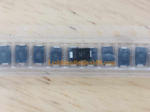 1n4007 Diode dán ( M7 ) chỉnh lưu 1A 1000v mới chính hãng !