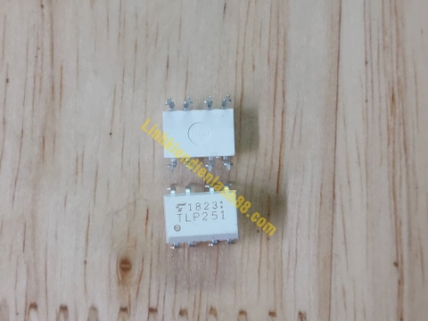 TLP251 chân cắm cắm mới chính hãng Toshiba 100% ( có thể thay cho tlp251 chân dán)
