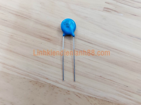 Tụ chống sét VARISTOR 7D241K 240V 7mm mới