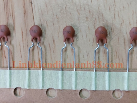 Tụ gốm 102 Đóng Dây Loại Xịn 50v.