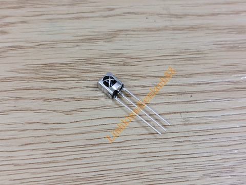 Mắt nhận hồng ngoại sắt Đa Năng VS1838B mới 100%