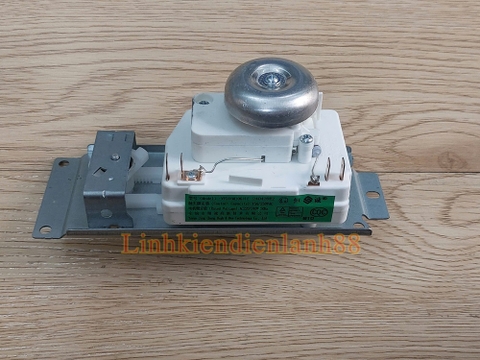 Bộ đồng hồ điều khiển lò vi sóng cơ 4 rắc WLD35-1/p mới Chính Hãng 100%.