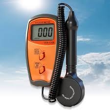 Máy đo cường độ tia cực tím UV340B