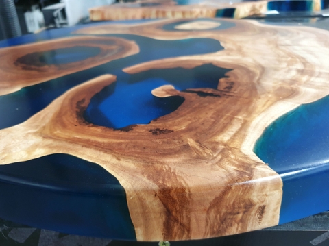 Bàn Resin Tròn (Round Table)