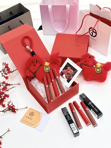 Set Giorgio armani đỏ mã đáo thành công 2026