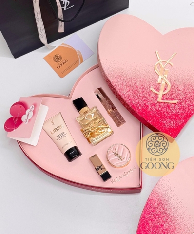 Set YSL trái tim Valentine 2026