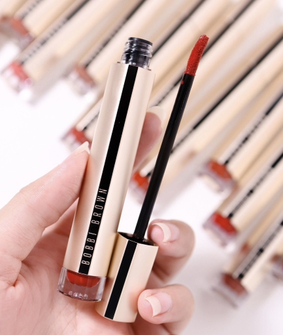 Son môi Bobbi brown Luxe matte liquid (vỏ vàng 2024)