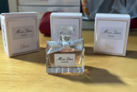 Nước hoa Miss dior mini parfum (5ml fullbox)