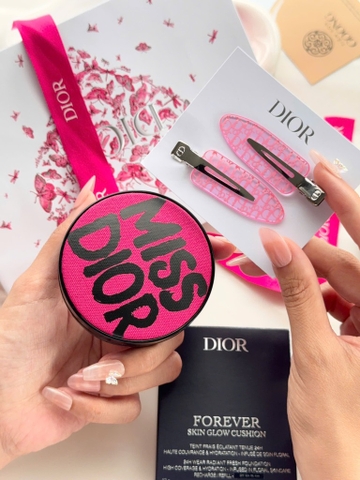 Cushion DIOR limited 2025 (vỏ đỏ Miss Dior - tặng set kẹp tóc, hoặc tặng hộp hoa)