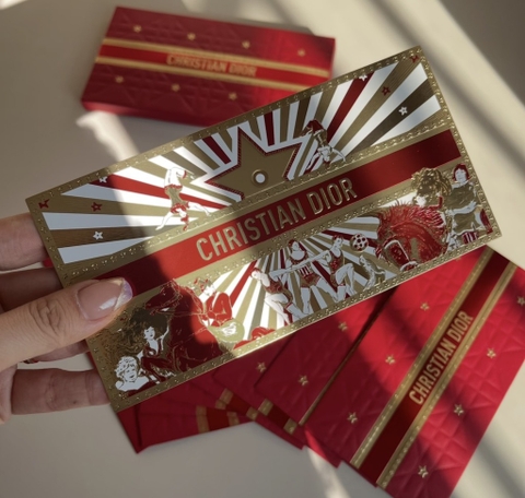 Lì xì DIOR ( 1 bìa 8 lì xì , tặng khách lẻ cho đơntừ 3tr đồng thời trên 3sp
