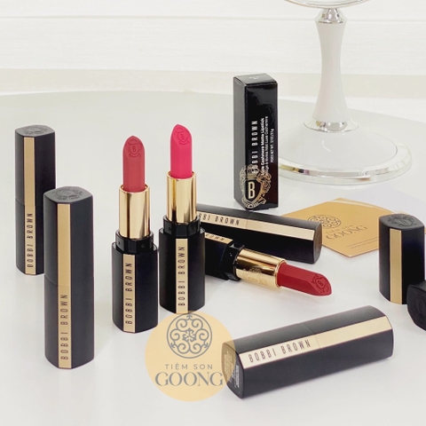Son môi BOBBI BROWN luxe matte ( vỏ đen new 2025)