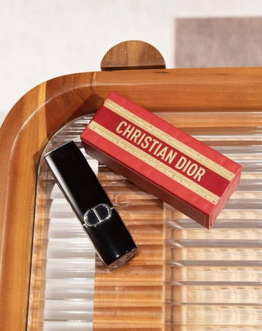 Son môi DIOR rouge velvet limited vỏ đỏ TẾT 2026