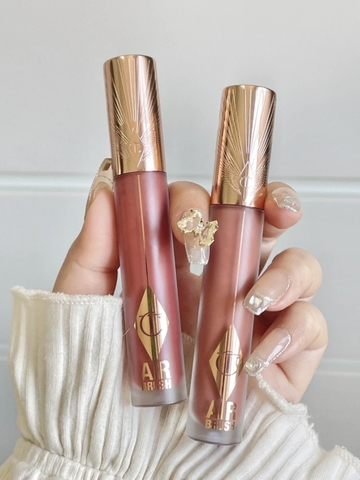 Son kem Charlotte Tilbury Air lip blur