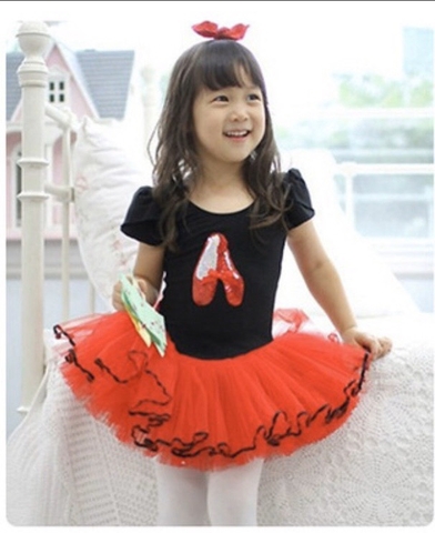 Váy múa kimsa giày Barbie