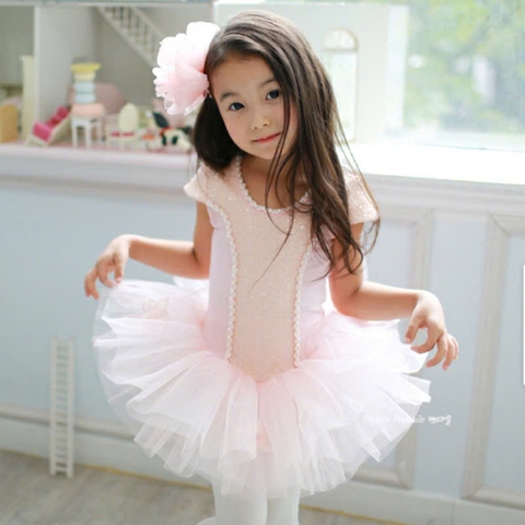 Váy múa ren ngực nơ lưng tay hến