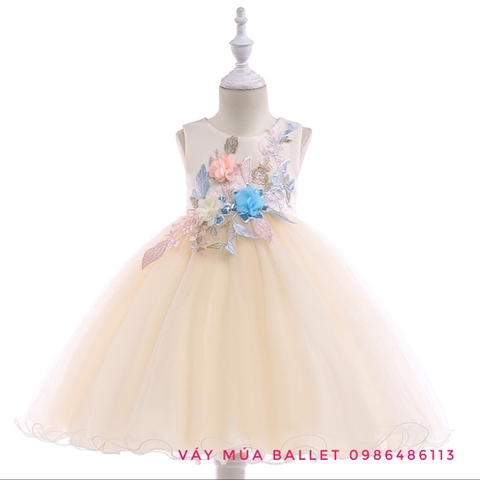 Váy công chúa hoa ngực 3D màu vàng, hồng, xanh