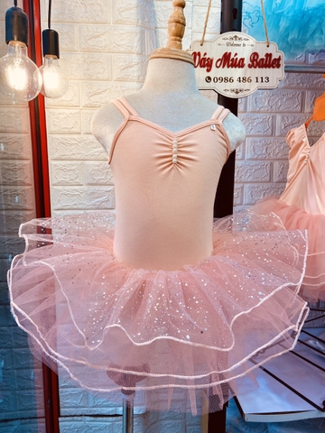 Váy múa đan lưng sao