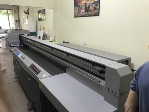 MÁY IN UV CÔNG NGHIỆP
