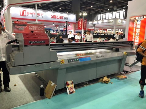 MÁY IN UV LÀ GÌ??