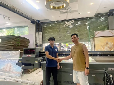 bàn giao máy in UV Phẳng Taimes 2513 cho khách hàng tại Hà Nội