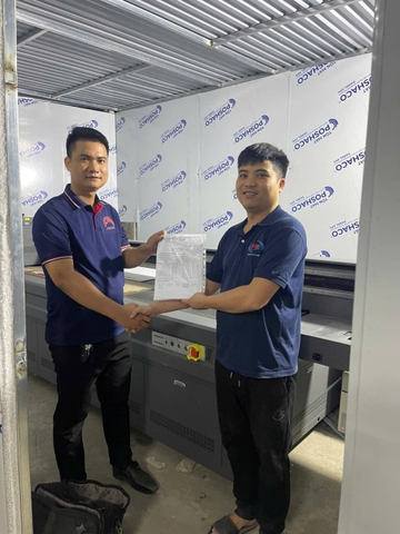 bàn giao máy UV phẳng Taimes 2513 cho khách tại Hà Nội