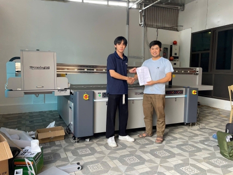 Máy in uv phẳng Eyecolor 2513 cho khách hàng Thanh Hoá