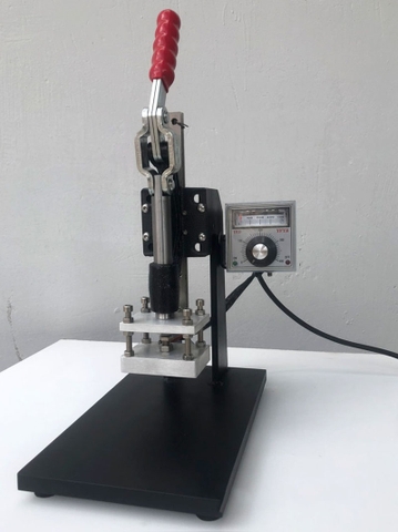 Máy ép nhiệt mini: Vai trò, ứng dụng và những điều cần lưu ý