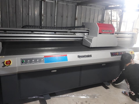 Công ty tranh Bảo Phát - Máy uv phẳng Eyecolor JC-2513