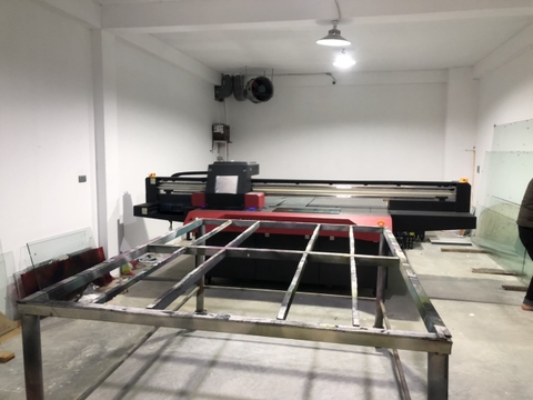 Tranh Kính nghệ thuật Hải Minh - Máy in uv phẳng 2513