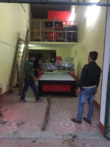 Quảng cáo Anh Dũng - Máy cắt CNC1325