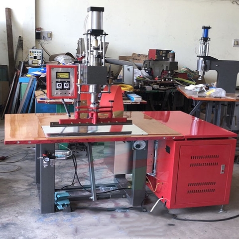 Nguyên Lý Máy Ép Nhiệt Cao Tần & Ứng Dụng Thực Tiễn