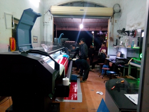 Quảng cáo Hải Thơm - Máy in bạt, máy in decal