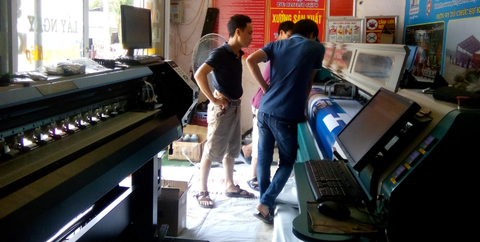 Quảng cáo Hoàng Vũ - Máy in bạt, máy in decal