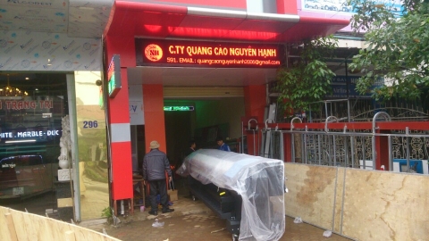 Công ty TNHH quảng cáo và TM Nguyễn Hạnh - Máy in hifi