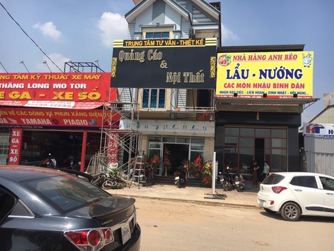 Quảng cáo nội thất Bình Tài - 2 máy in bạt