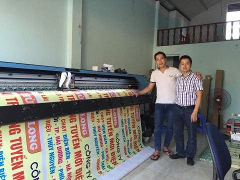 Quảng cáo Sắc Màu - Máy in bạt