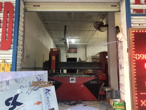 Quảng cáo Toàn An - Máy cắt CNC 1325