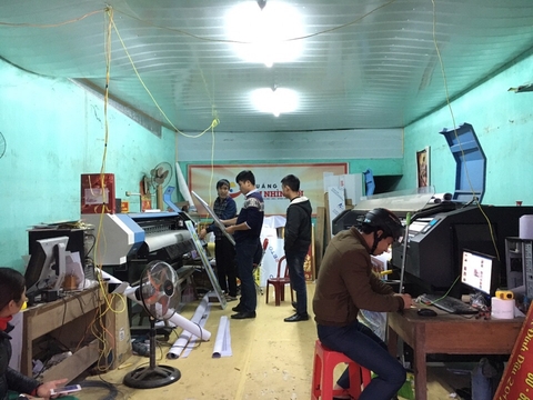 Quảng cáo Tầm nhìn mới - Máy in bạt, máy in decal