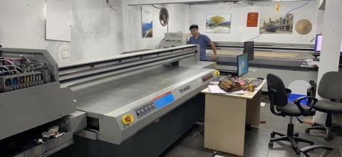 Ninh Bình Anh Tuyển - Máy in uv 6090, 9060, 2513