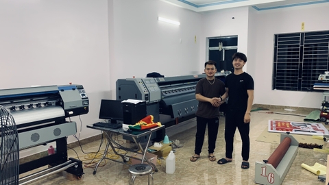 Anh Lâm- Máy in bạt 3m2, máy in decal m6, máy CNC..