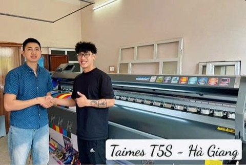 bàn giao máy in Taimes T5S cho khách tại Hà Giang