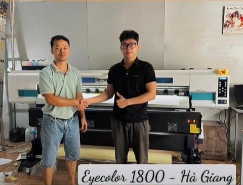 bàn giao máy in Eyecolor 1800 cho khách tại Hà Giang