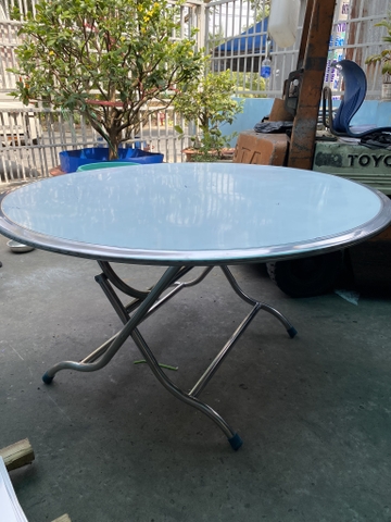 bàn tròn 1m4 (304)