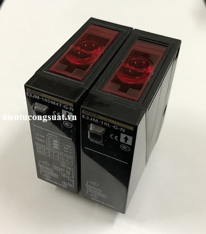 Cảm biến quang Omron E3JM-10M4T-G-N OMS