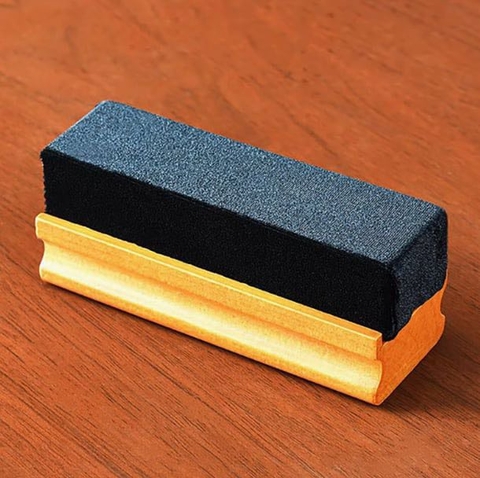 Dụng cụ lau đĩa cán gỗ