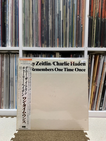 Charlie Haden - Remebmers one tine once