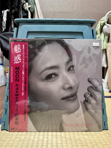 Moon Haewon And Tsuyoshi Yamamoto – Fascination