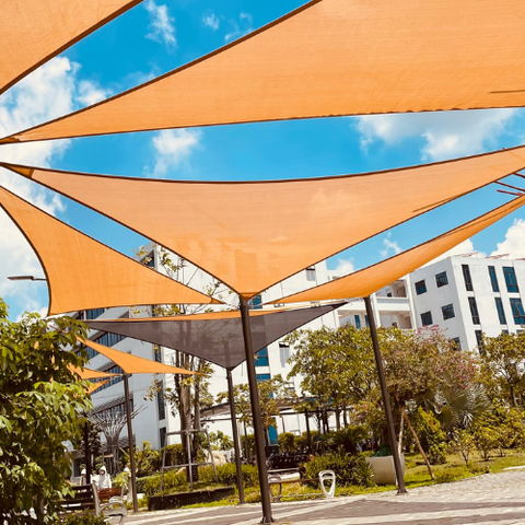 Lưới che nắng tam giác - Lưới Che mát sân vườn - Kích thước 3x3x3m